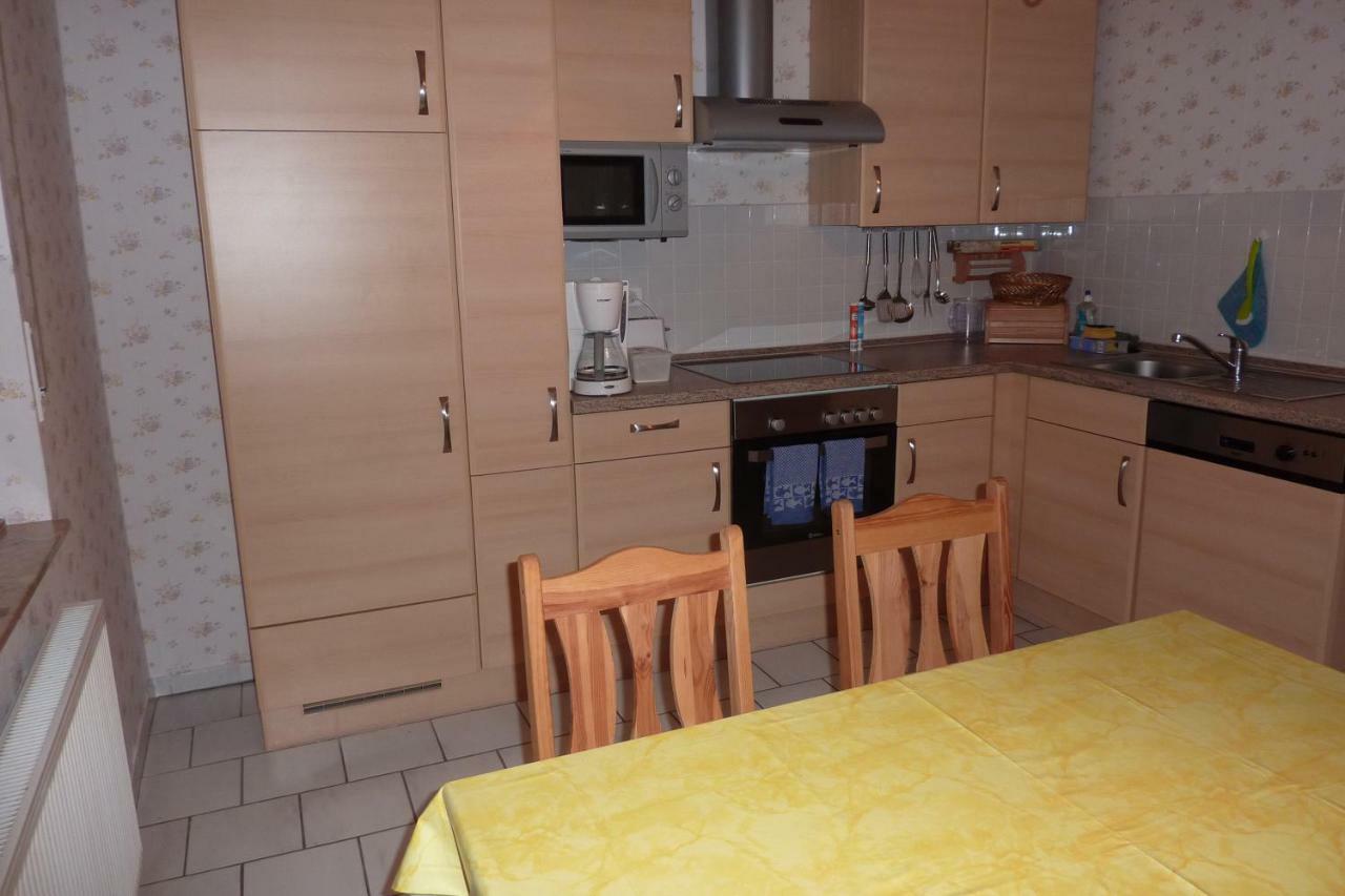Anton Schuler Apartment Niedenstein Exterior photo